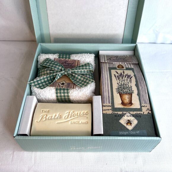 The Bath House LTD Royal Lavender Gift Box Gift Set Made in England - Picture 1 of 12